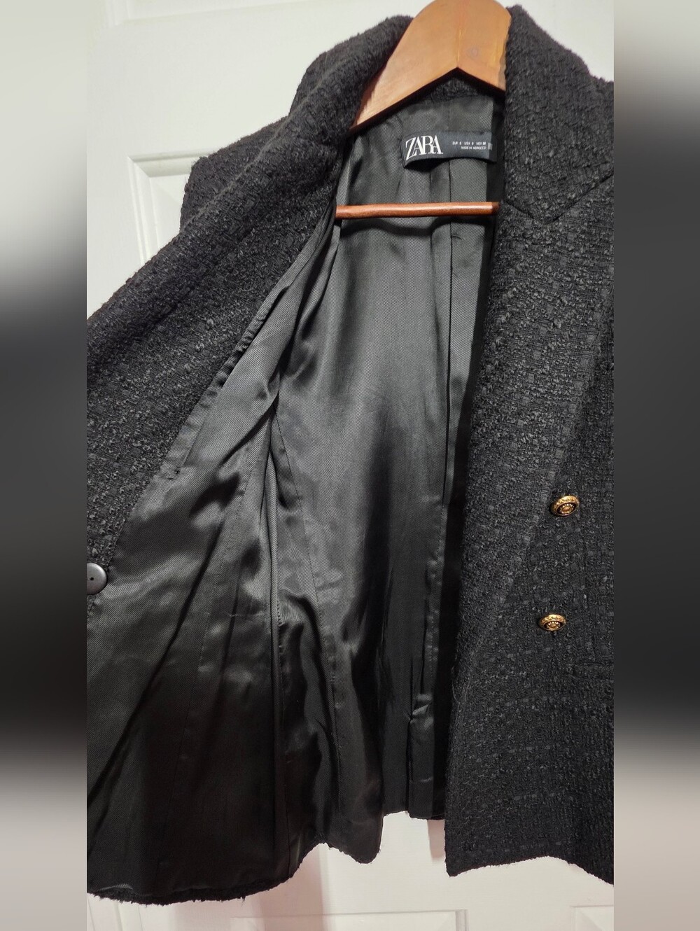 ZARA Double-Breasted Tailored Tweed Textured Blazer- Black Gold Buttons Accent - Picture 5 of 9